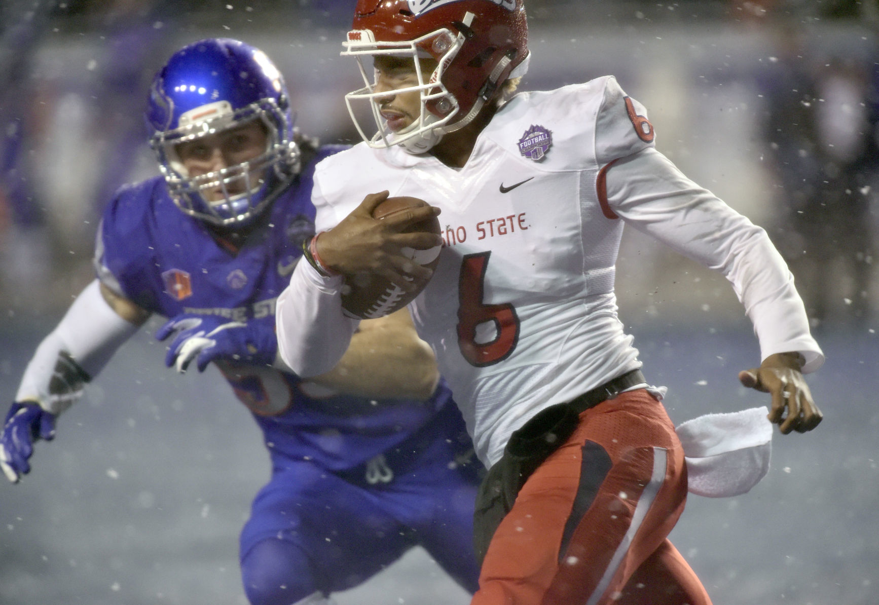 Boise State takes on Fresno State